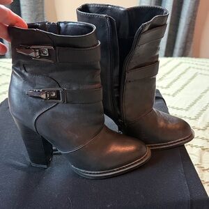JustFab Sleek Black Heeled Boots